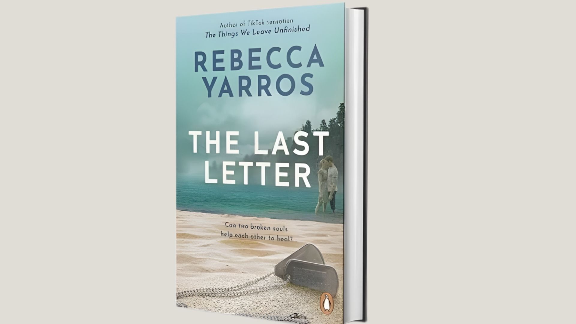 Cover of "The Last Letter" by Rebecca Yarros, featuring a dramatic sunset and a couple embracing in the foreground.