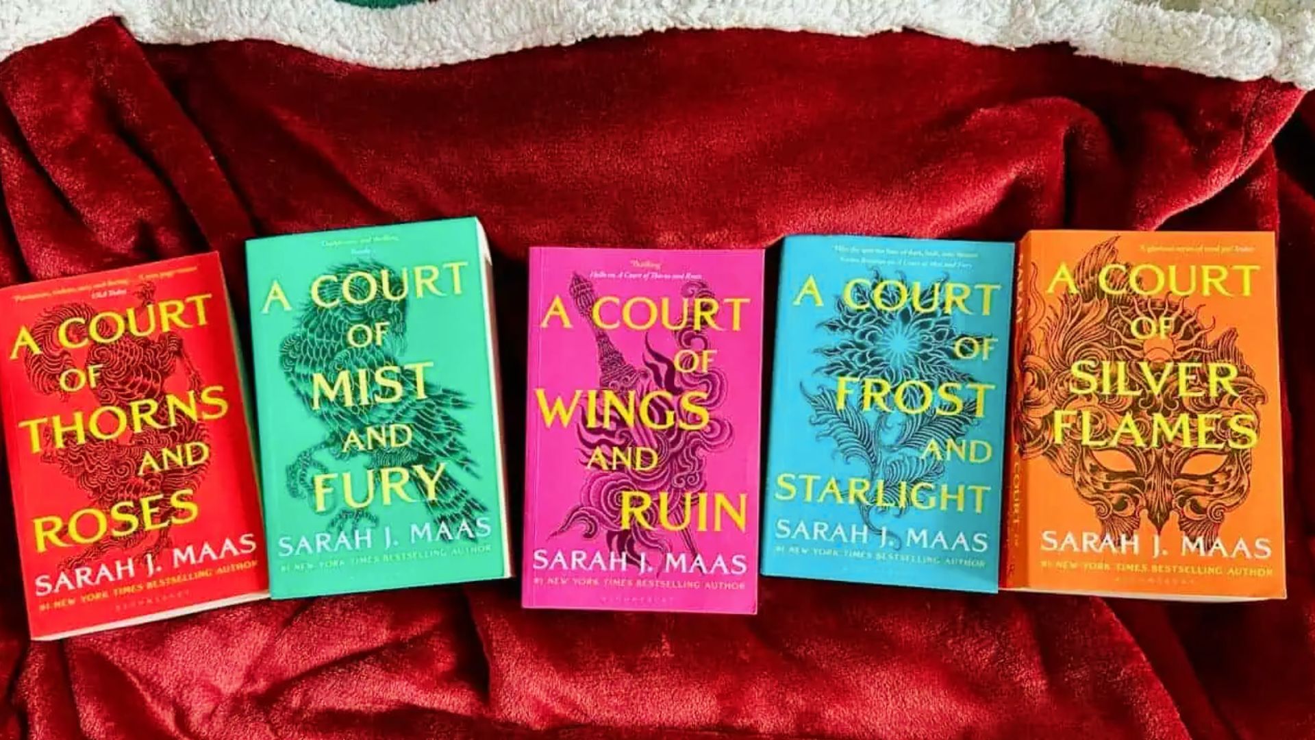 Recommended Reading Order Book of A Court of Thorns and Roses
